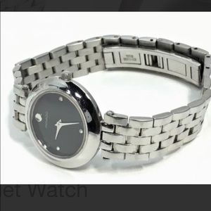 ✖️✖️sold✖️✖️ Movado women’s bracelet watch silver